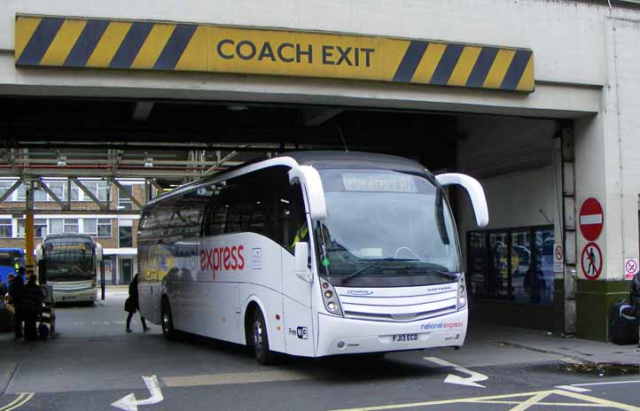 National Express Volvo B9R Caetano Levante LT14